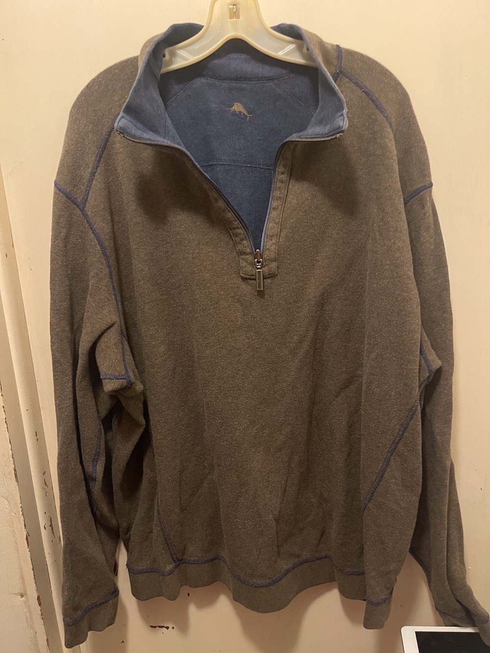 Tommy Bahama Men's Quarter-Zip Sweater in Gray with Blue Trim